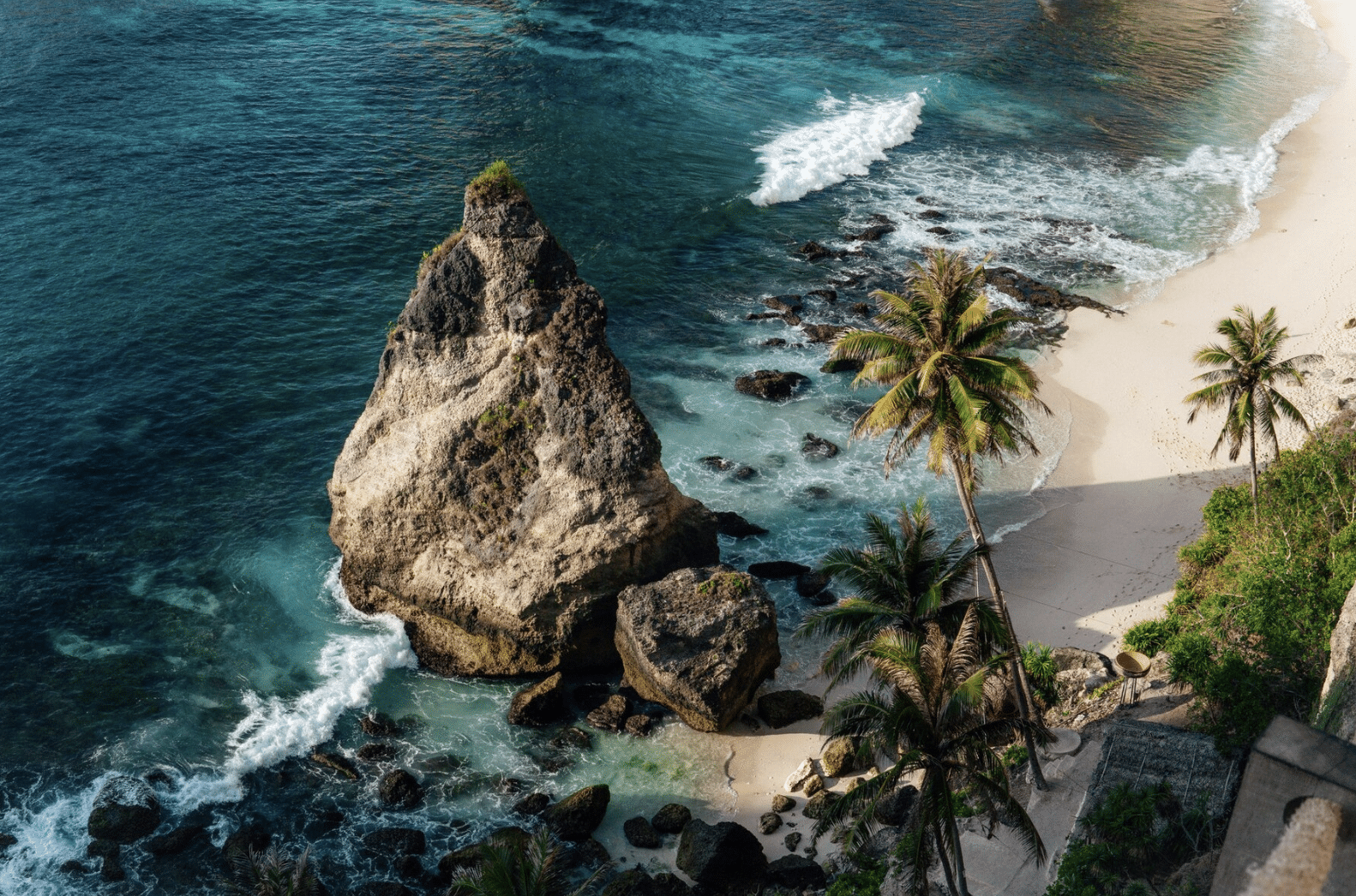 https://www.freepik.es/foto-gratis/hermosa-playa-diamantes-isla-penida-bali-indonesia_16538324.htm#fromView=search&page=1&position=1&uuid=9ec753d2-0391-4fe7-8487-d7dc6cf102b3&query=Riviera+Maya